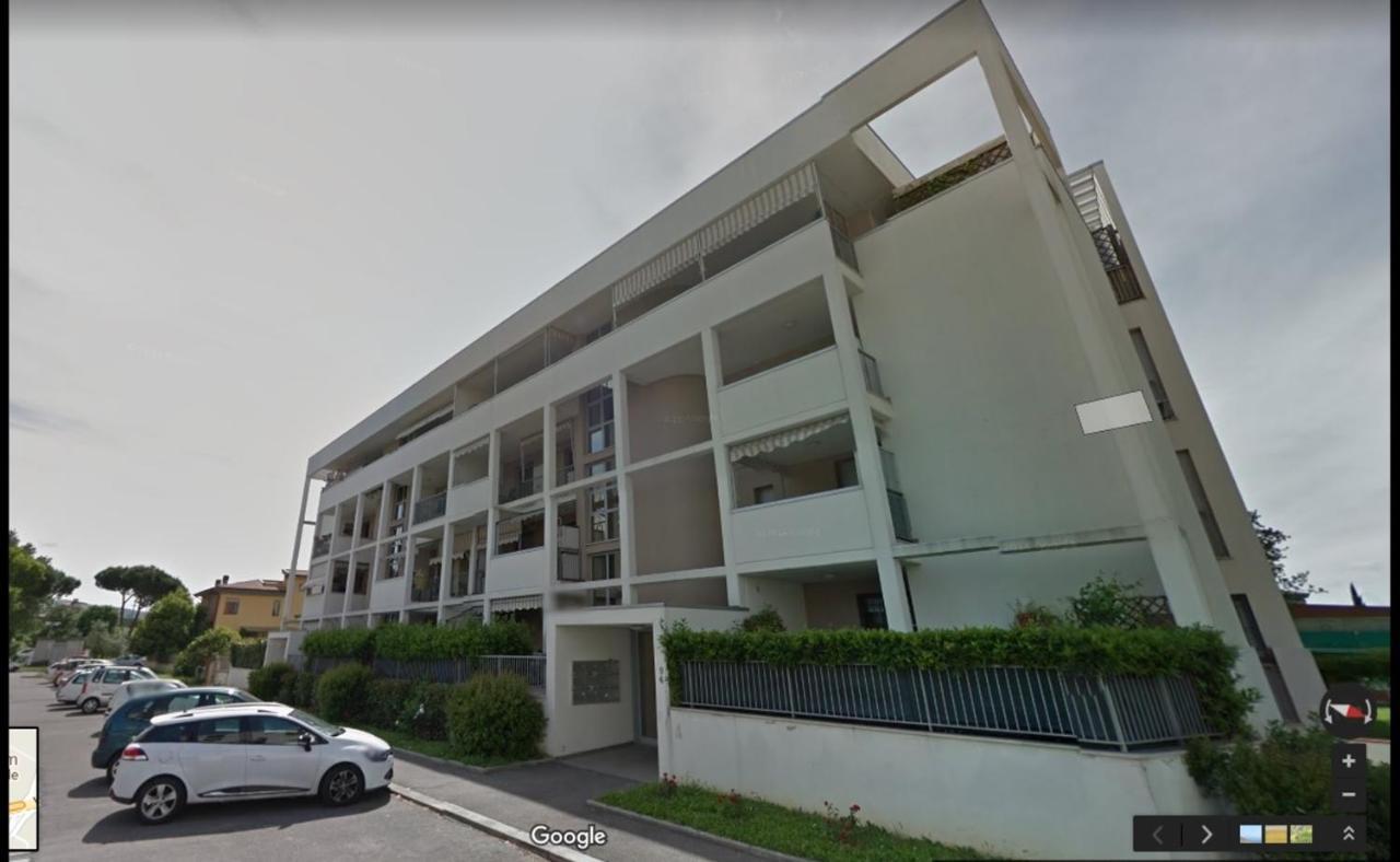Ferienwohnung Palazzo Wanny Free Parking & Terrace Florenz Exterior foto