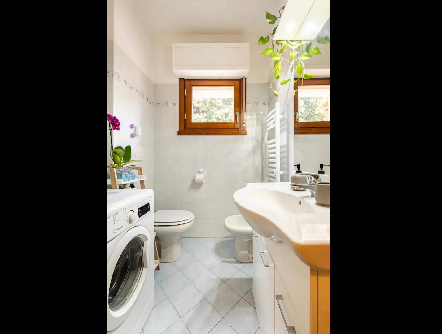 Ferienwohnung Palazzo Wanny Free Parking & Terrace Florenz Exterior foto